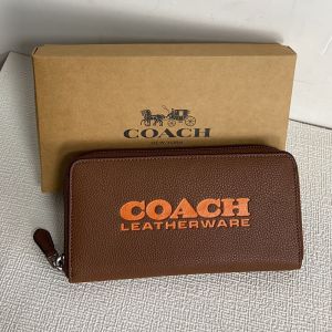 Coach Accordion Wallet in Pebble Leather Coffee